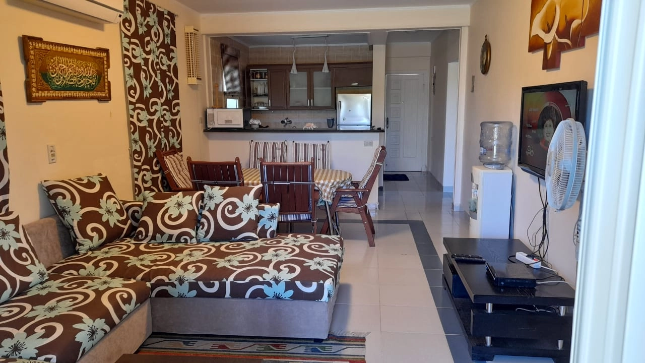 شاليه للايجار بقريه مينا غرفتين