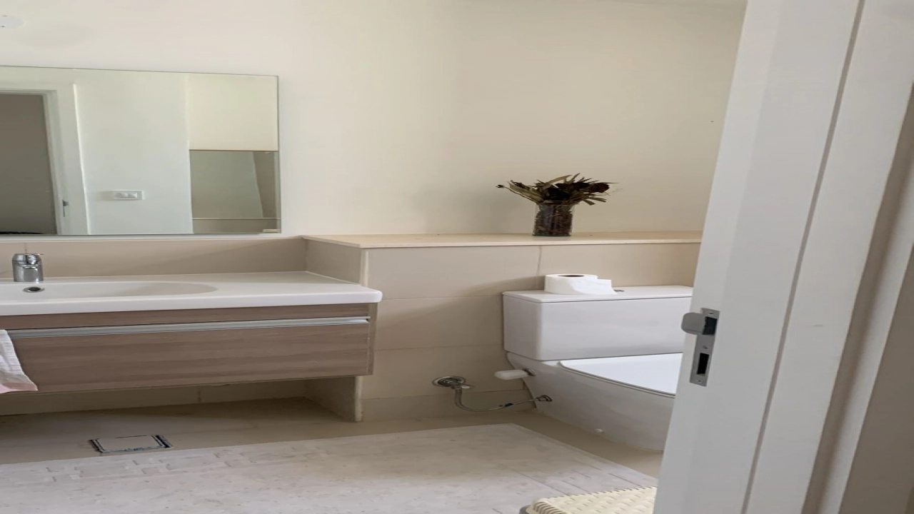 شاليه للايجار في مراسي فايا غرفه ارضي بجاردن