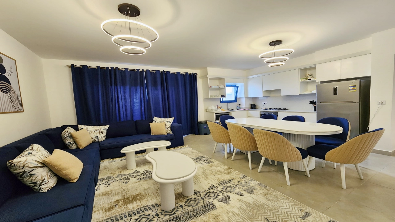 شاليه للايجار في مراسي جريك غرفتين