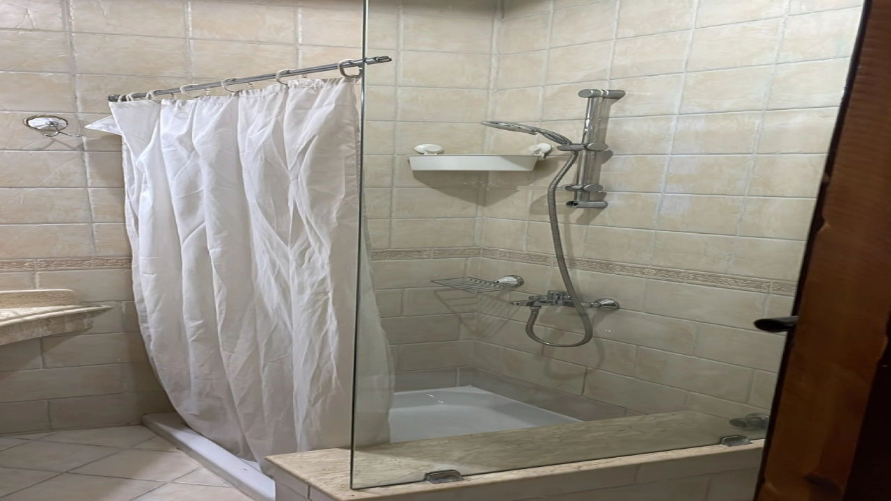 شقة مفروشة للإيجار برووف في الدقي