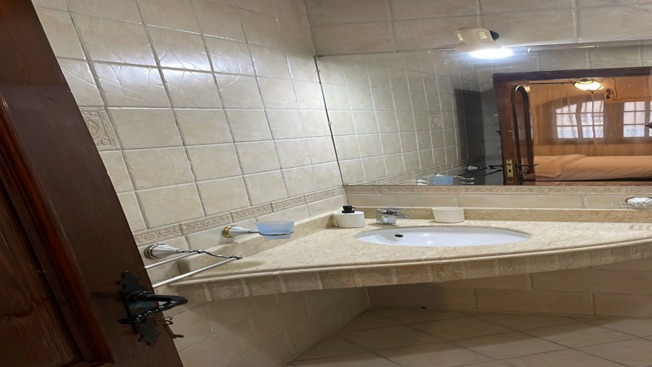 شقة مفروشة للإيجار برووف في الدقي