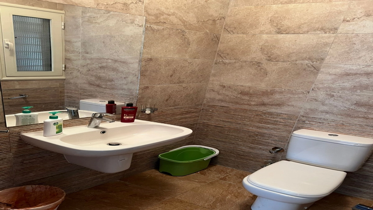 شاليه للإيجار في قرية هاسيندا باي الساحل الشمالي 4 غرف نوم