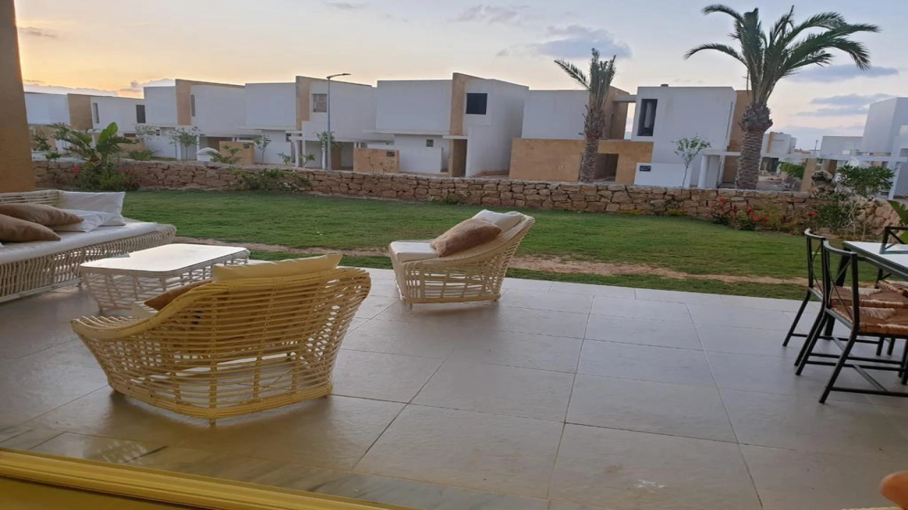 فيلا للإيجار في قرية سيشل الساحل الشمالي 5 غرف نوم