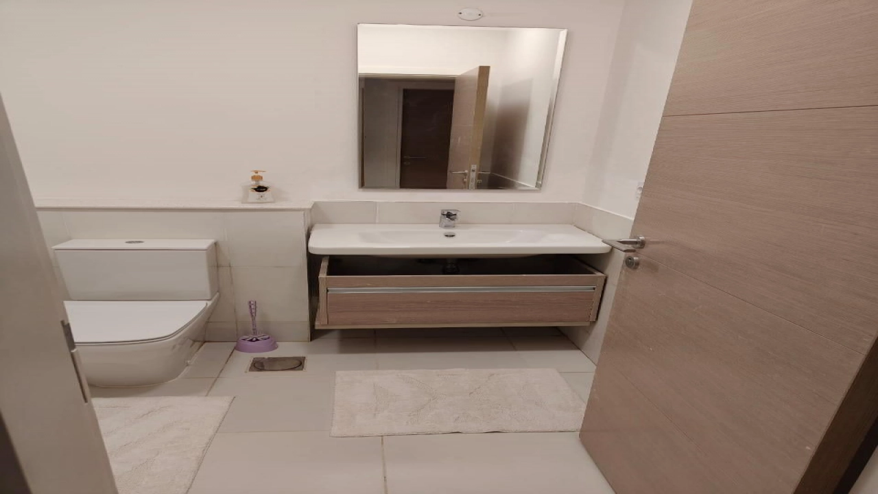 شاليه للإيجار في مراسي الساحل الشمالي غرفة نوم