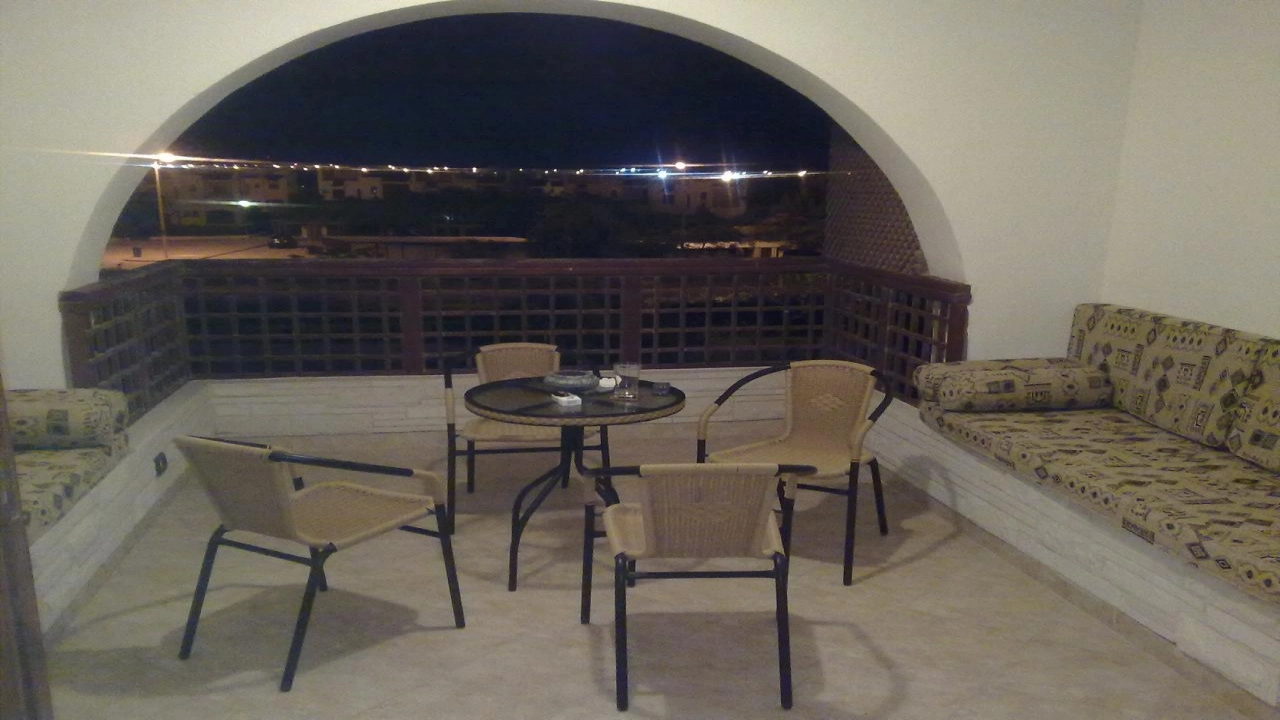 شاليه للإيجار في مارينا 5 الساحل الشمالي 2 غرفة نوم