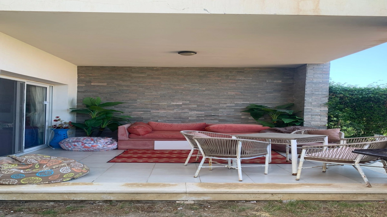 شاليه للإيجار في قرية امواج الساحل الشمالي 2 غرفة نوم