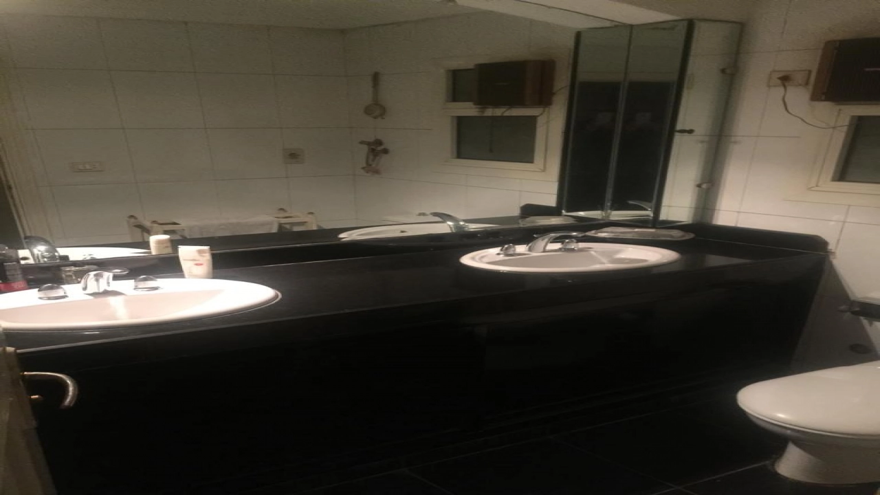 شقه للايجار في مصر الجديده غرفتين