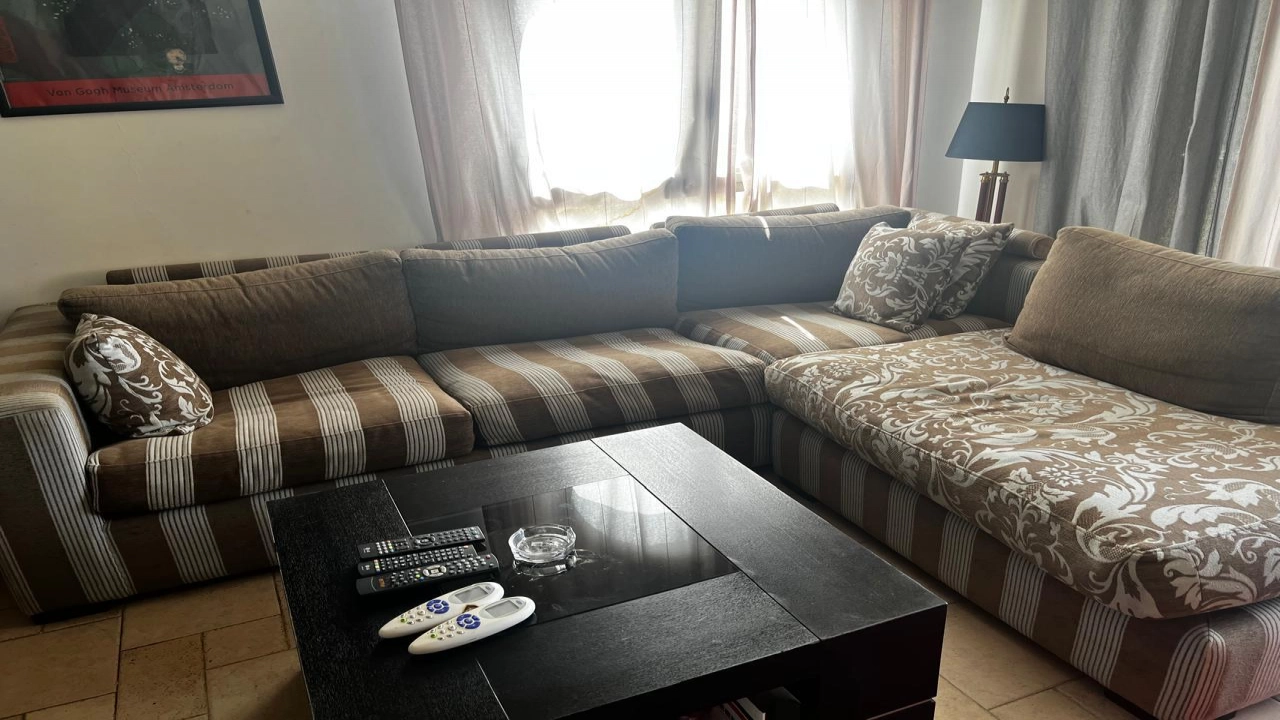 شاليه للايجار او للبيع في مراسي كتانيا 4غرف