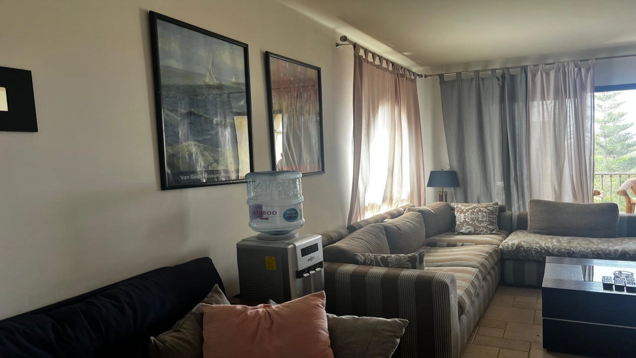 شاليه للايجار او للبيع في مراسي كتانيا 4غرف