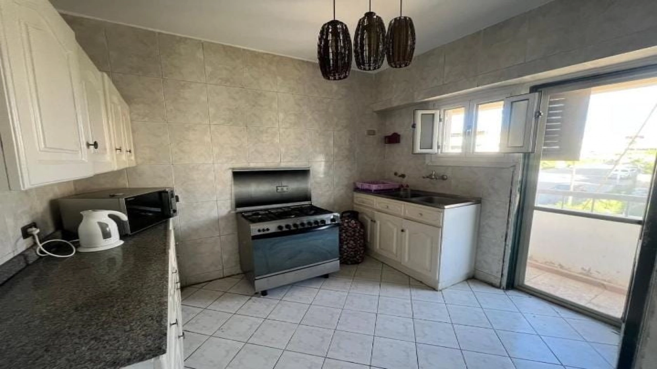 شاليه للايجار في قريه جرين بيتش الساحل الشمالي 3 غرف