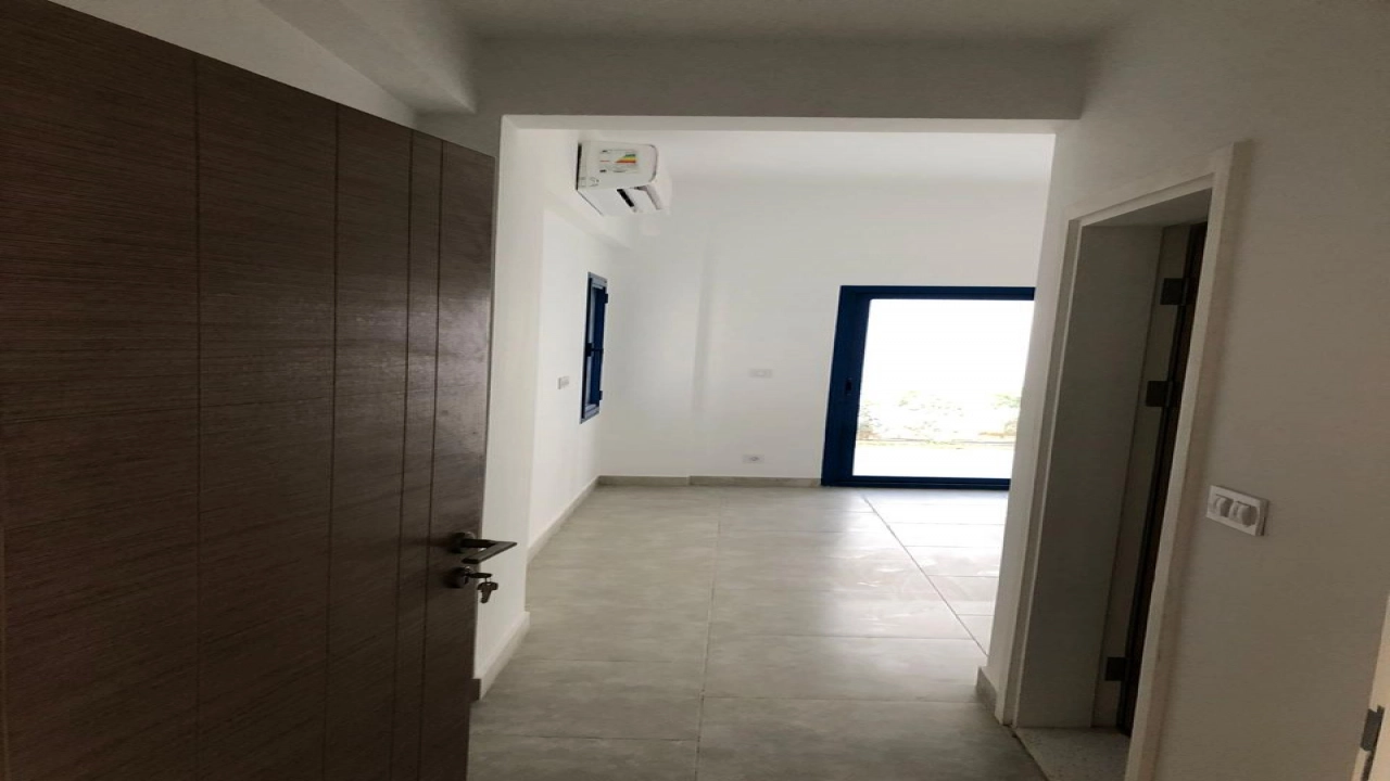 شاليه للبيع في مراسي جريك 3غرف