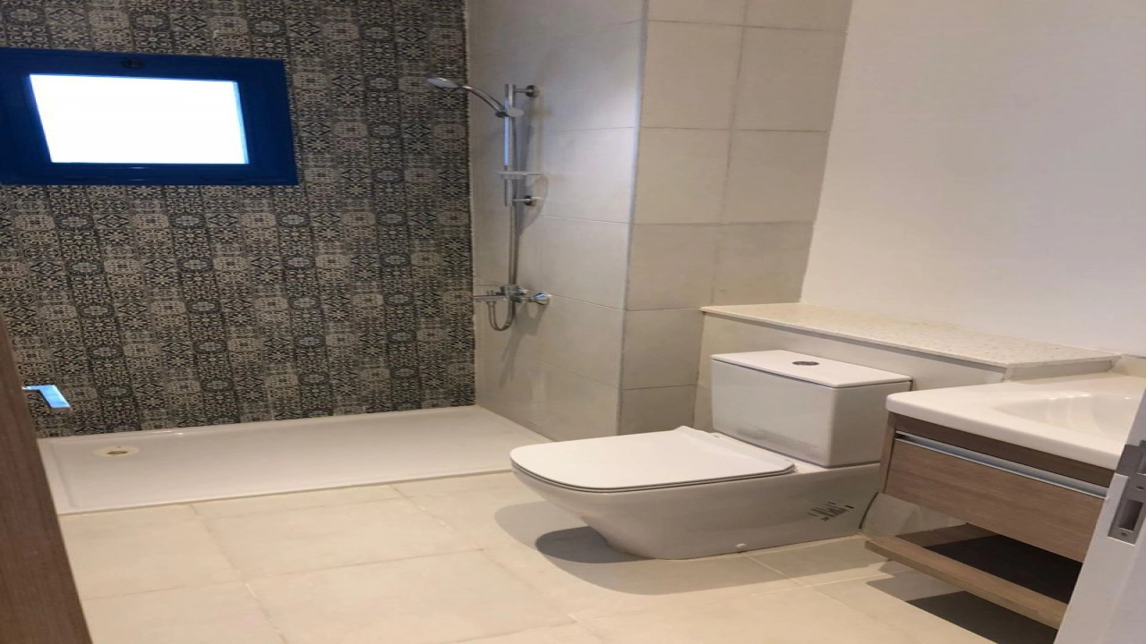 شاليه للبيع في مراسي جريك 3غرف