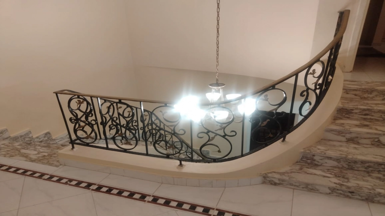 فيلا للإيجار في قرية مارينا الساحل الشمالي 5 غرف نوم