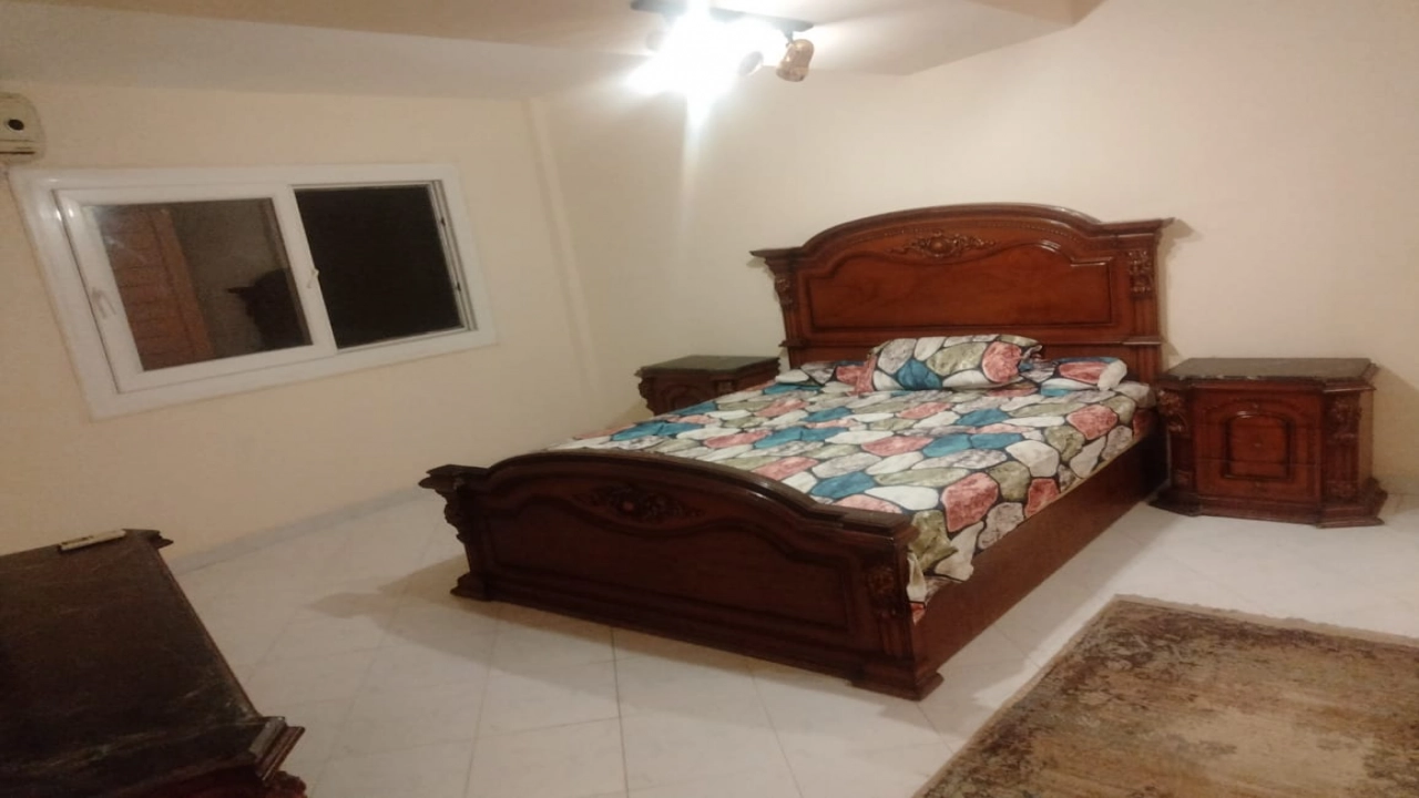 فيلا للإيجار في قرية مارينا الساحل الشمالي 5 غرف نوم