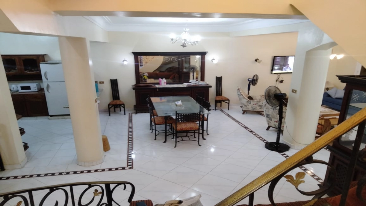 فيلا للإيجار في قرية مارينا الساحل الشمالي 5 غرف نوم