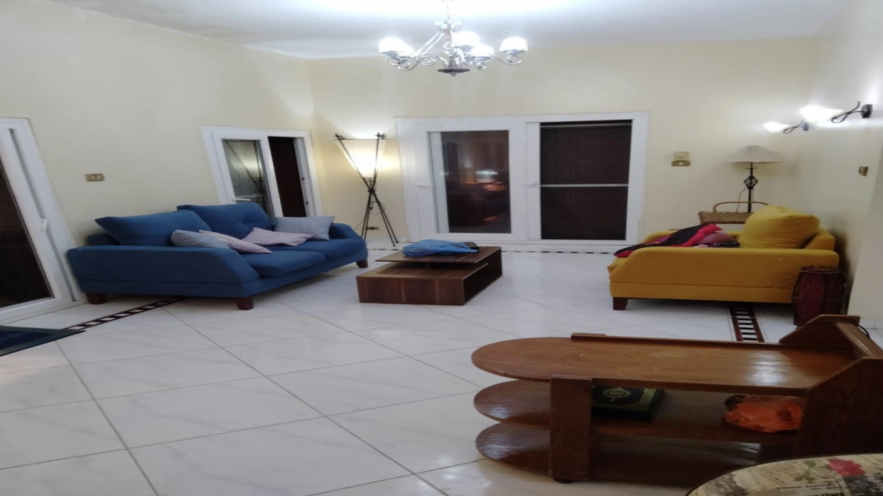 فيلا للإيجار في قرية مارينا الساحل الشمالي 5 غرف نوم