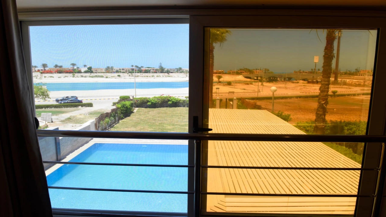 فيلا للايجارفى مارينا 2(الساحل الشمالى)