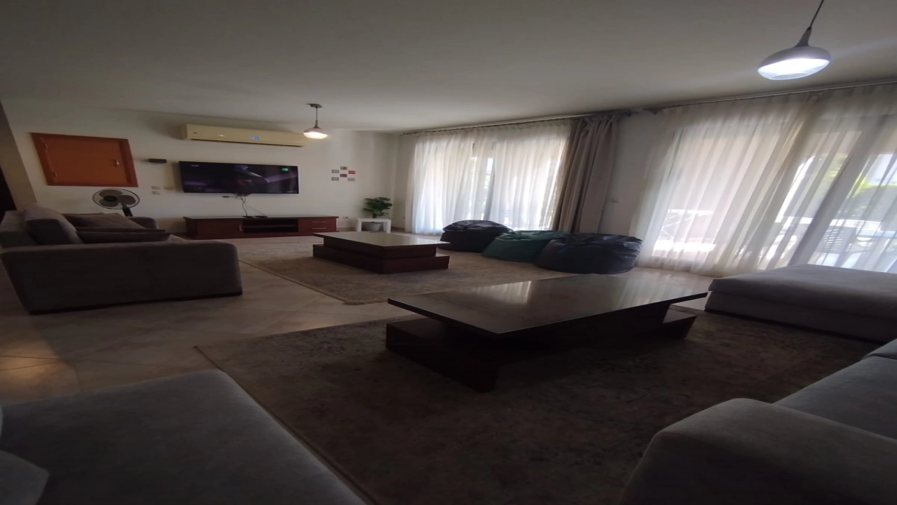 فيلا للايجار في مراسي فيرونا 3 غرف