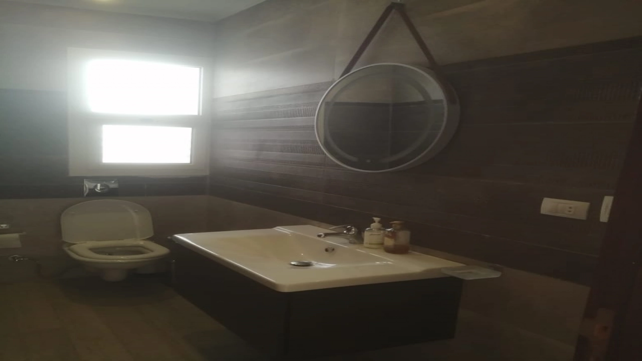 فيلا للإيجار في قرية سيشل الساحل الشمالي 5 غرف نوم