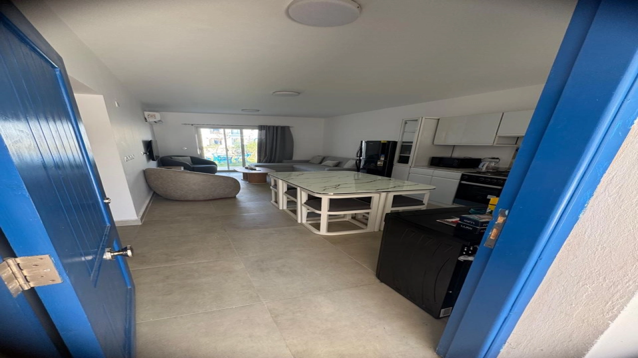 شاليه للايجار ارضي بجاردن في ماونتن فيو غرفتين