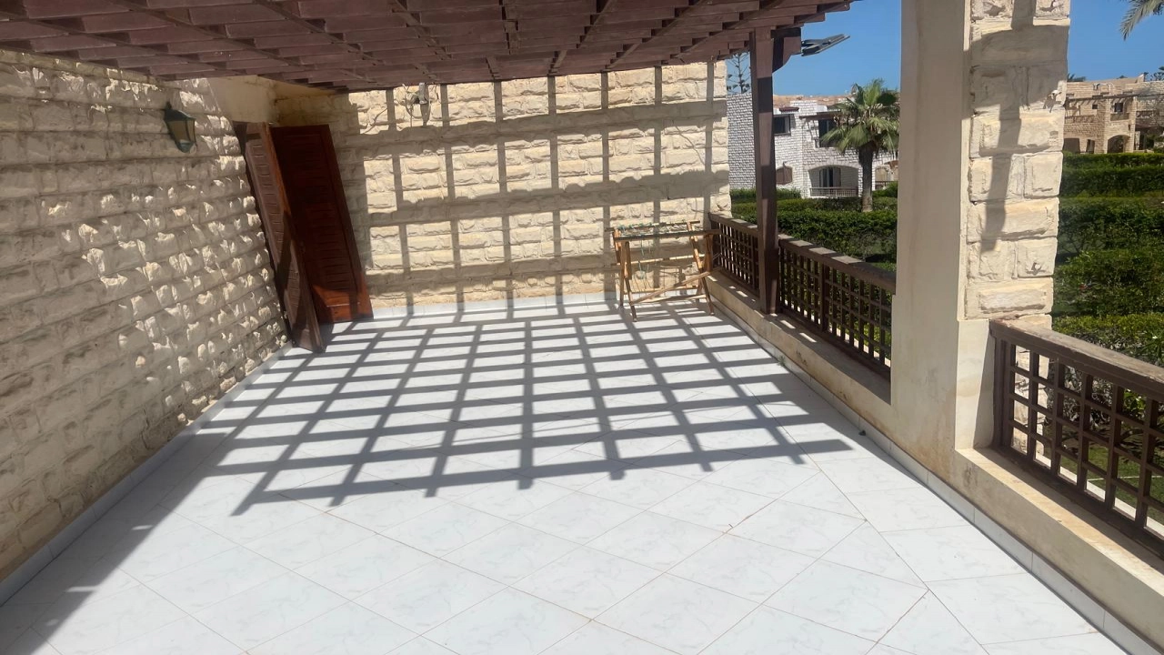 فيلا للايجارفى مارينا 1 5 غرف