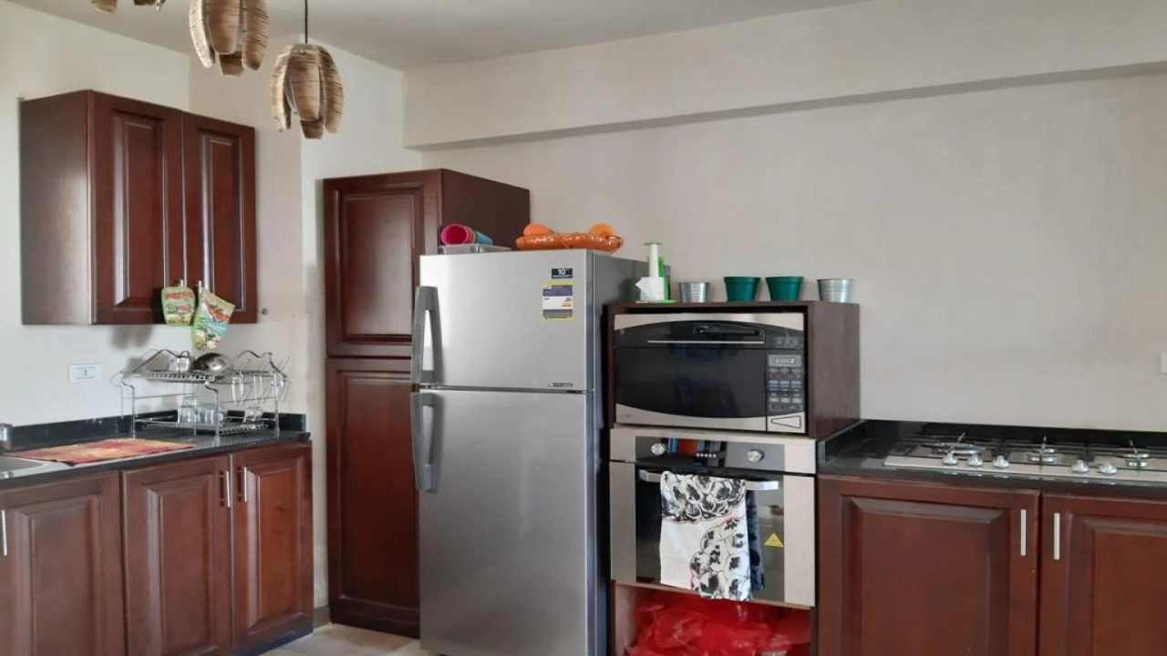 شايه للايجار في ماونتن فيو دور ارضي 3غرف