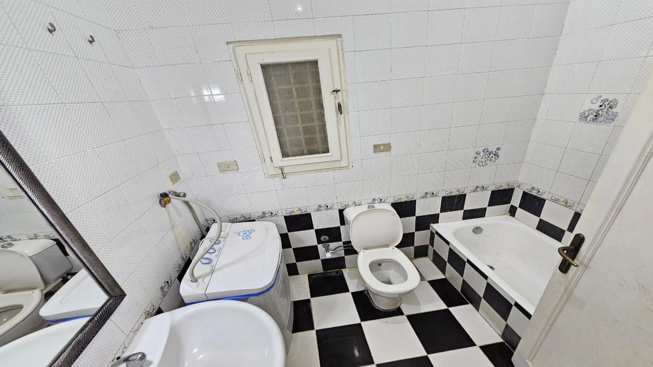 شاليه للايجار في مارينا الساحل الشمالي غرفتين