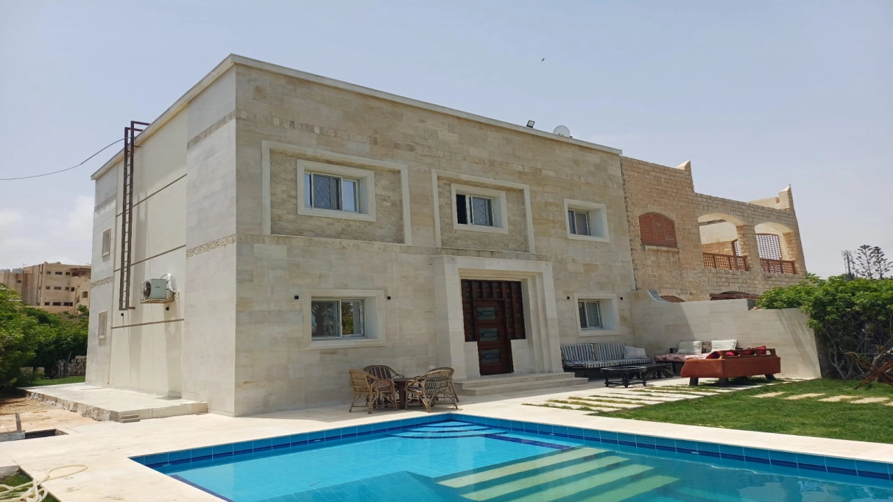 فيلا للايجار في مارينا 4 غرف