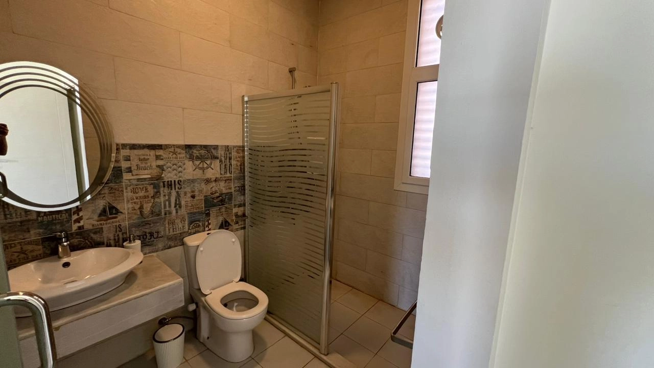 فيلا للايجار في سيشل 5غرف