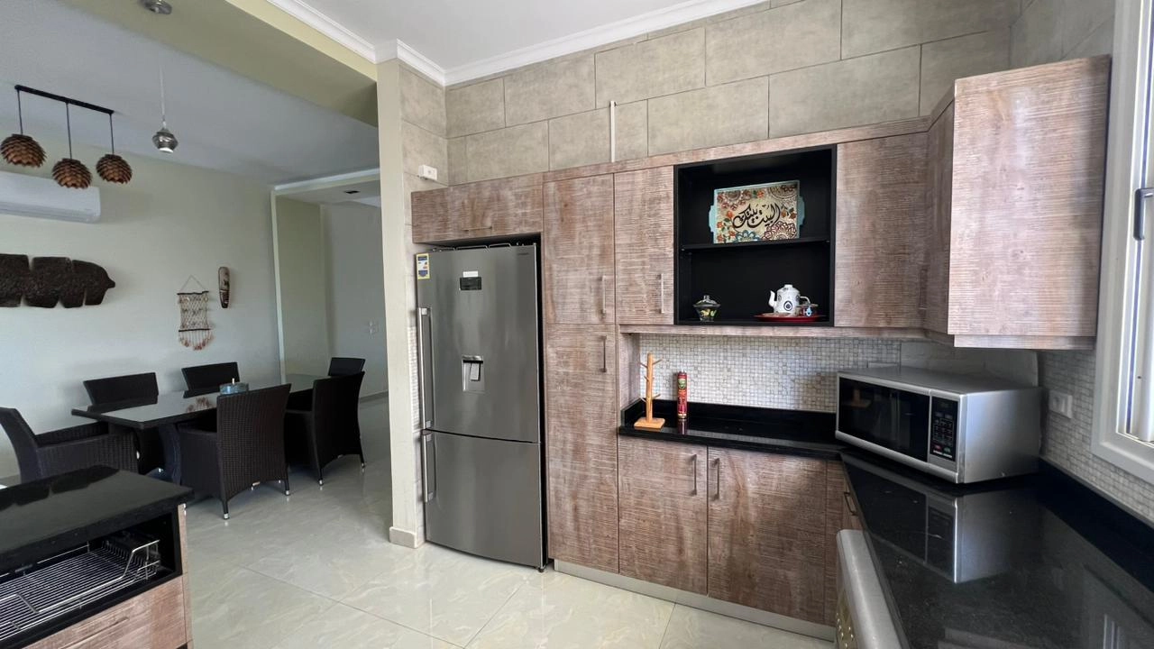 فيلا للايجار في سيشل 5غرف