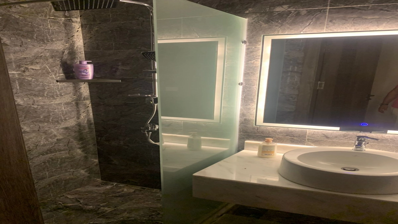 شاليه للايجار في سيشل ارضي 3غرف