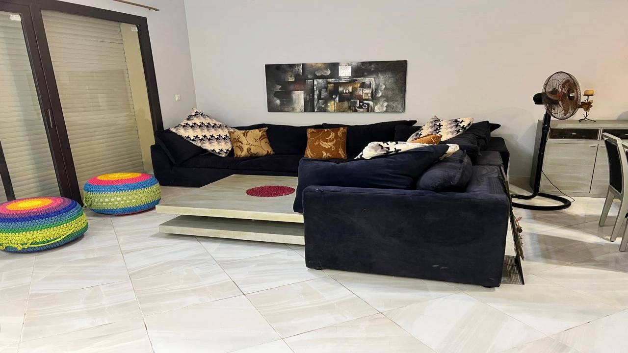 شاليه للايجار في مراسي بلانكا 2 غرفه