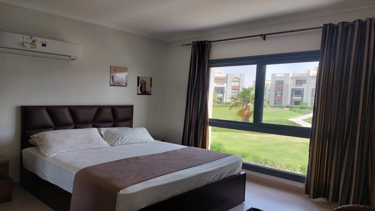 شاليه للايجار في جايا سيدي عبد الرحمن (الساحل الشمالي )