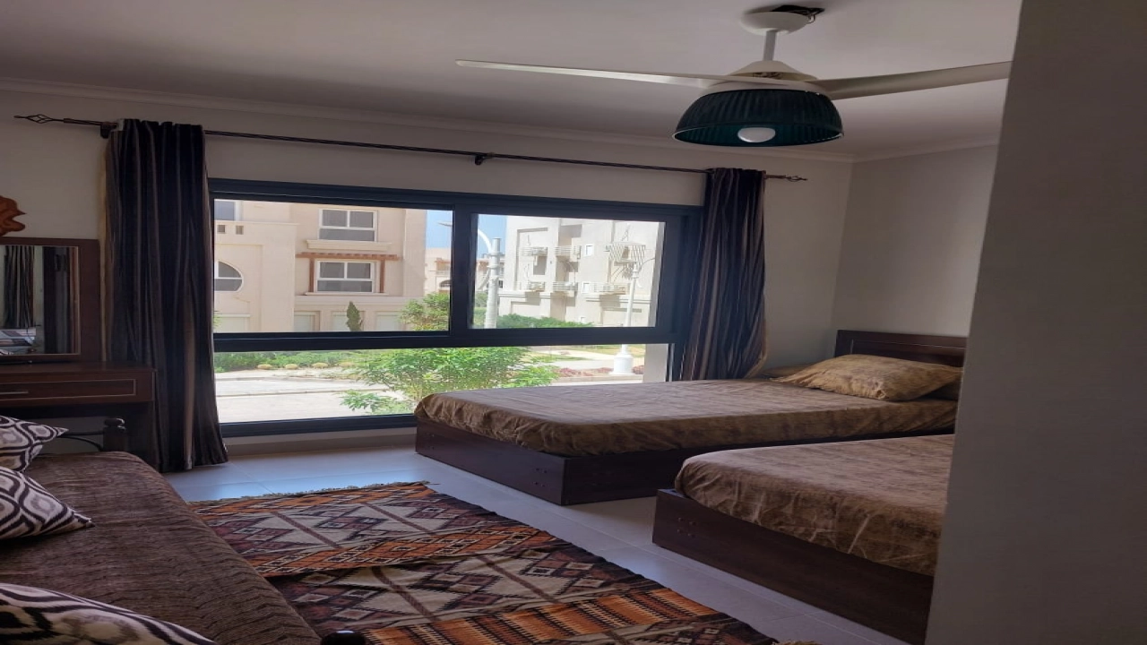 شاليه للايجار في جايا سيدي عبد الرحمن (الساحل الشمالي )