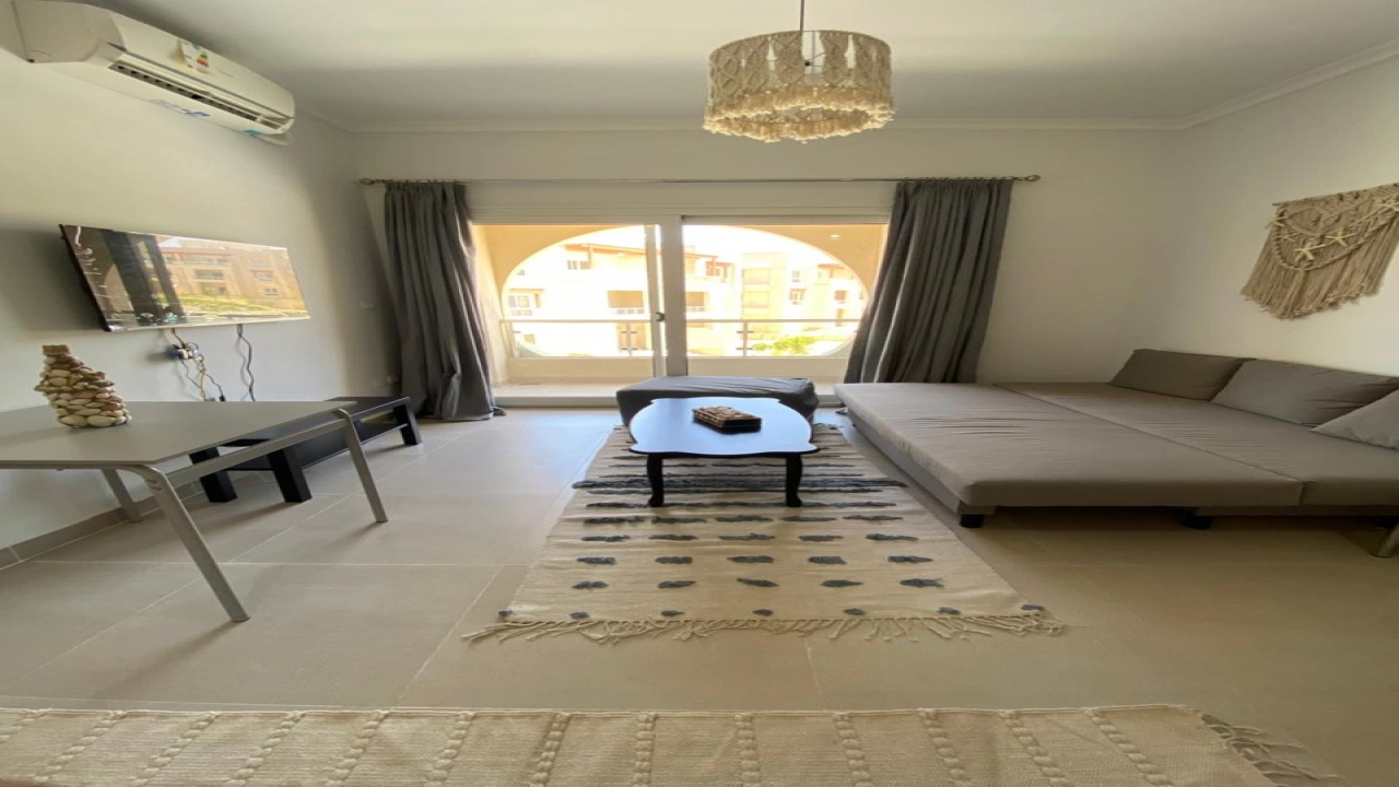 استوديو للايجار في جايا سيدي عبد الرحمن (الساحل الشمالي)