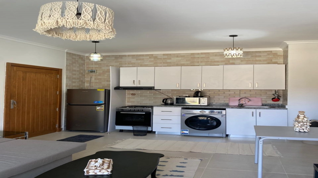 استوديو للايجار في جايا سيدي عبد الرحمن (الساحل الشمالي)