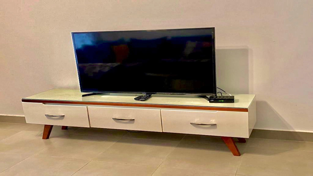 شاليه للإيجار في قريه امواج سيدي عبد الرحمن 2 غرفة