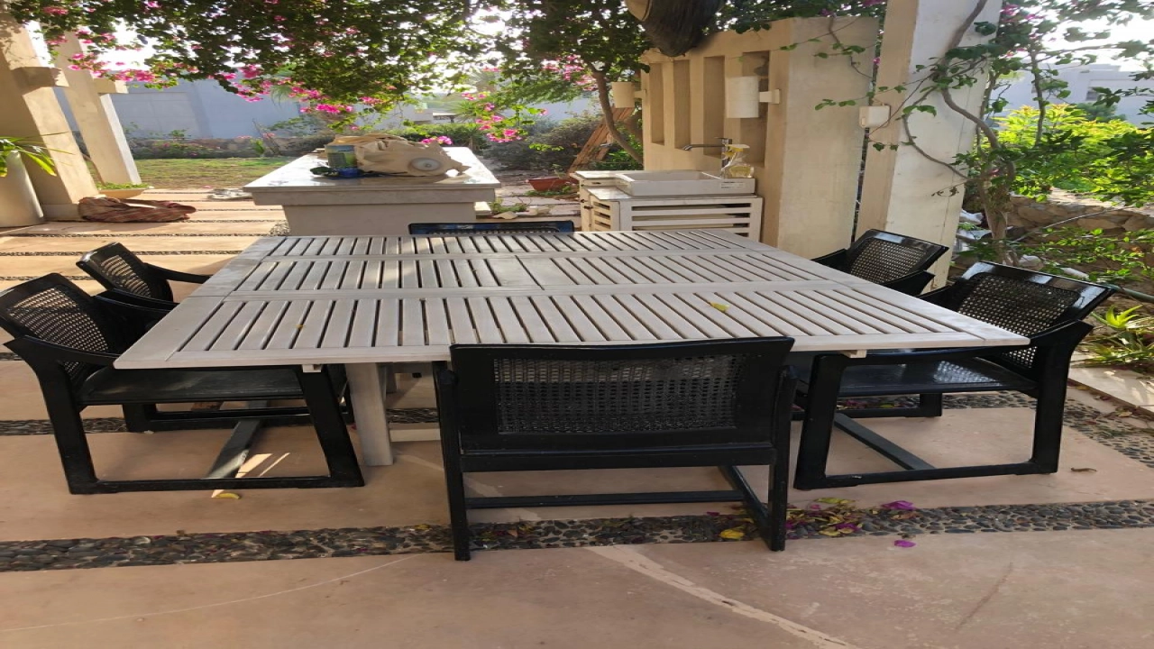 سنيور شالية للايجار في هاسينددا باي ارضي 3غرف