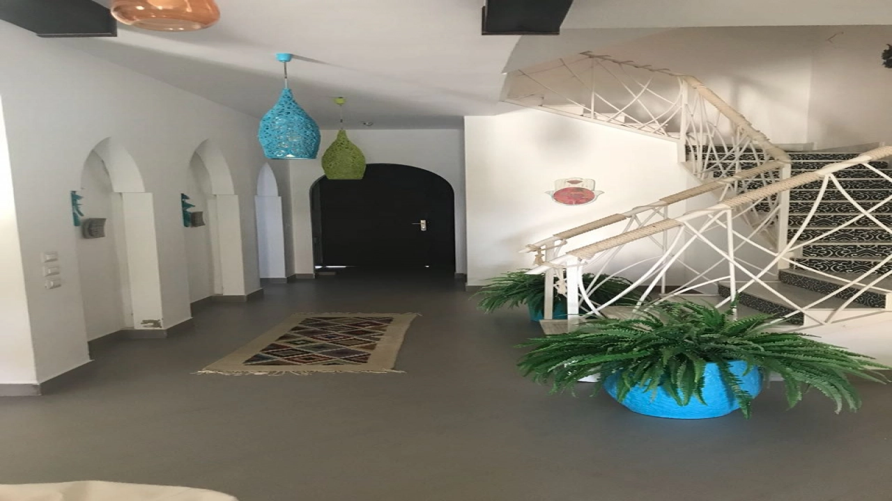 تاون هاوس ارضي للايجار في هاسيندا باي 5 غرف