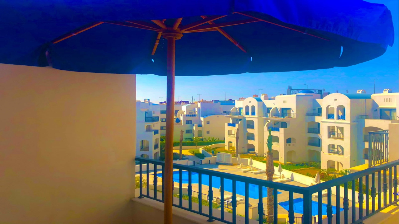 شاليه للايجار في مراسي جريك غرفه