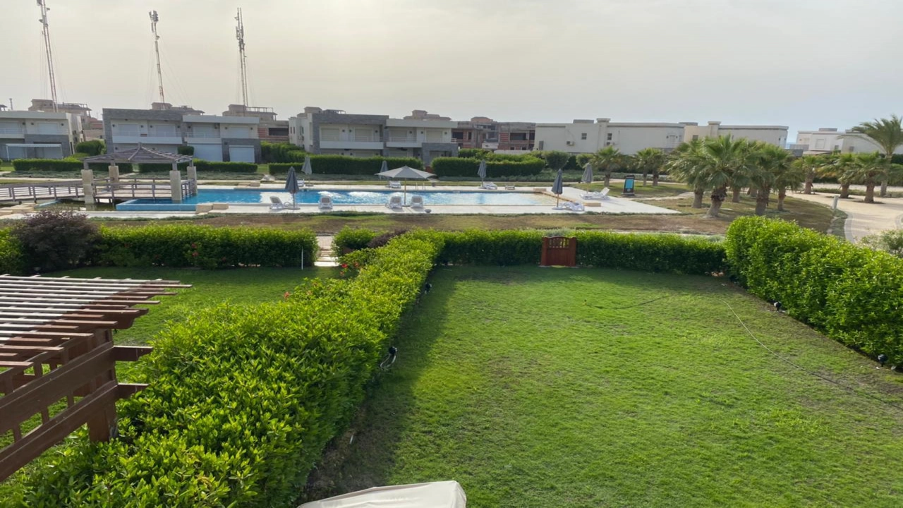 توين هاوس للايجار في امواج 5غرف