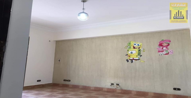 شقة لقطه للبيع تشطيب سوبر لوكس 182 م بموقع مميز جدااا في حي الاشجار( امام دريم لاند )