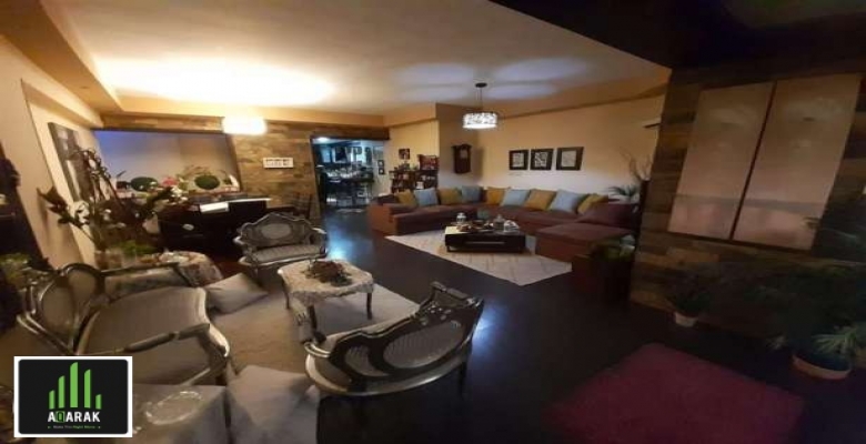 بكمبوند حي الاشجار.. 135 م شقه ٣ غرف ٣ حمام ريسبشن ٣ قطع / دور ارضي بحديقه بالمطبخ ( امريكان بالرخام )