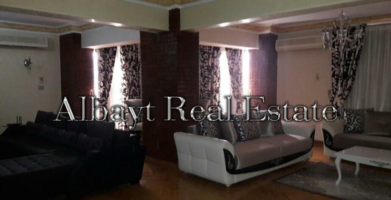 شقة للبيع225م  سرايا المعادي ارقي أماكن المعادي تشطيب اكسترا سوبر لوكس