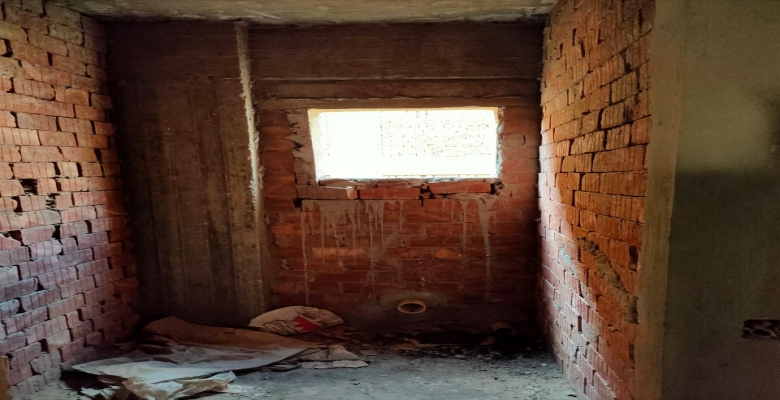 شقه للبيع بالتجمع كمباوند المستشارين