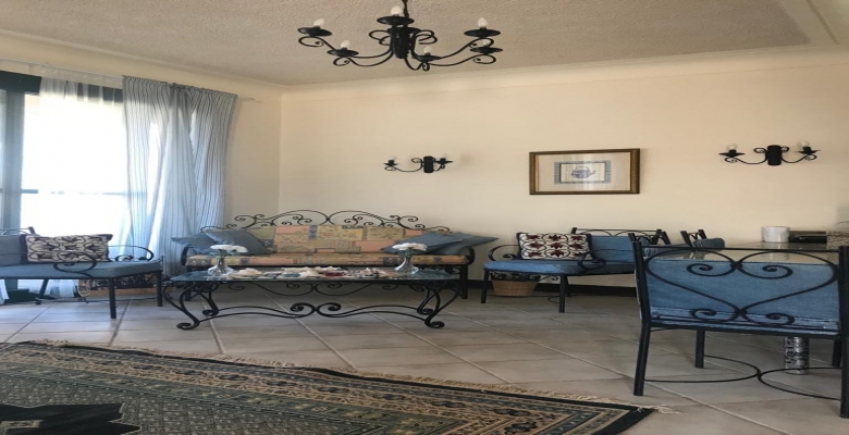 فيلا للبيع في راس سدر