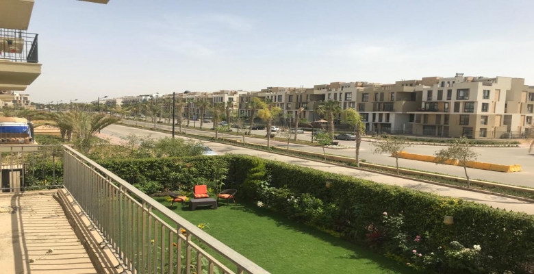 الشيخ زايد- 4 شقق ف كمبوند ويست للبيع