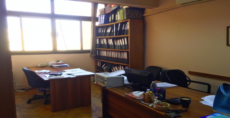 شقة اداراية للايجار-الزمالك