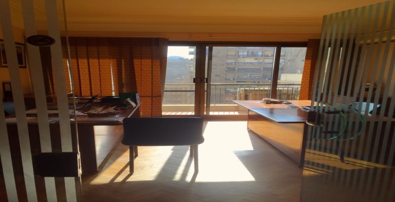 شقة اداراية للايجار-الزمالك