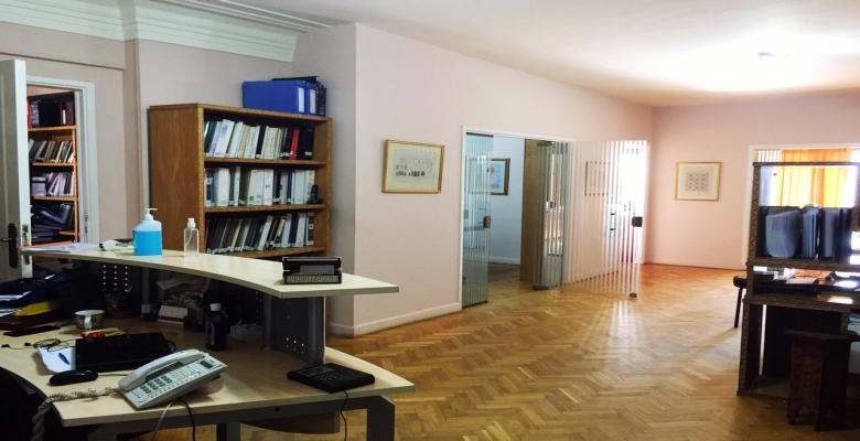 شقة اداراية للايجار-الزمالك